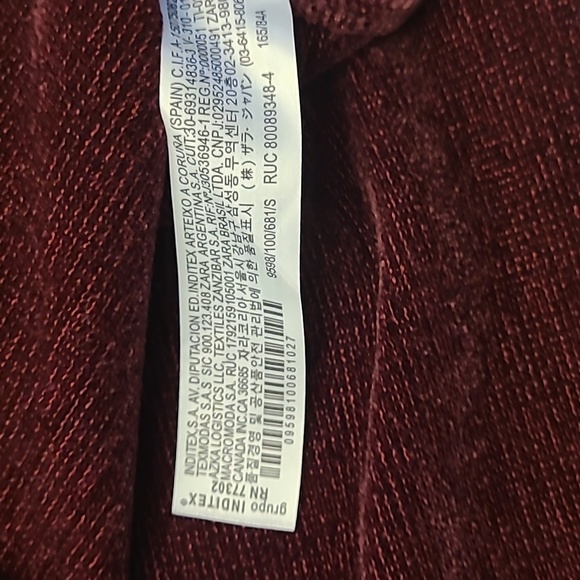 LIKE NEW Zara Thick Chenile Feel Deep Red Long Sleeved Mock Neck Sweater - Picture 8 of 11